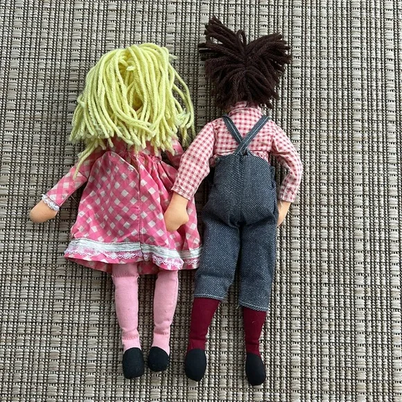 Vintage Collectible Milton Bradley Country Cousins Dolls Set - Picture 5 of 12